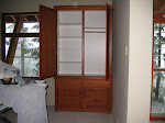 armoire opened