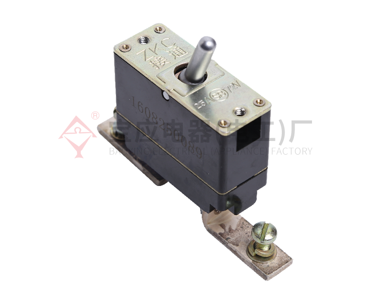 ZKC/T系列自動(dòng)保護(hù)開(kāi)關(guān)之火車(chē)產(chǎn)品