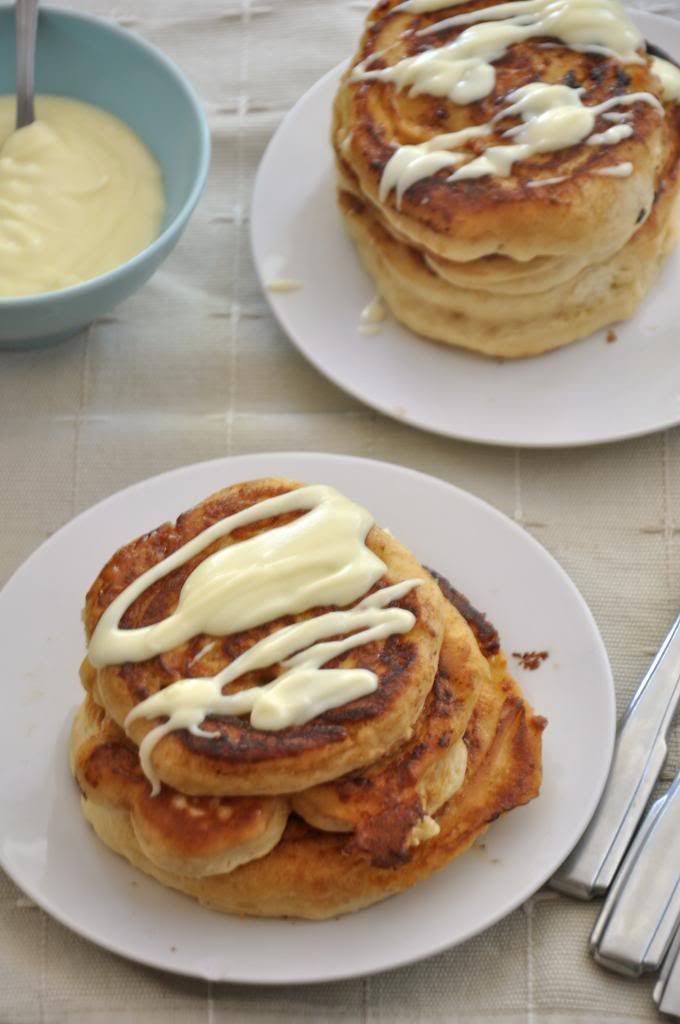 photo cinnamonrollpancakes_zpsd82b514e.jpg