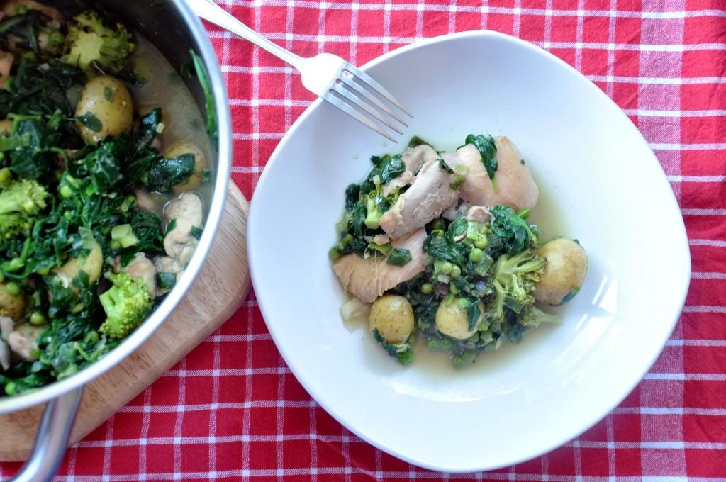 photo springchickeninapot01_zps815fbd51.jpg