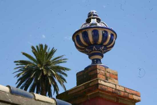 IMG_9768 Image a palace surrounded by brick walls with these on top