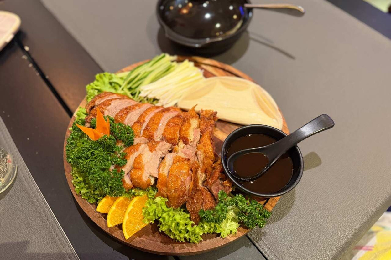 Peking duck, served with traditional pancakes, at Red Face on Beaumont Street. (Photo: Paperjam)