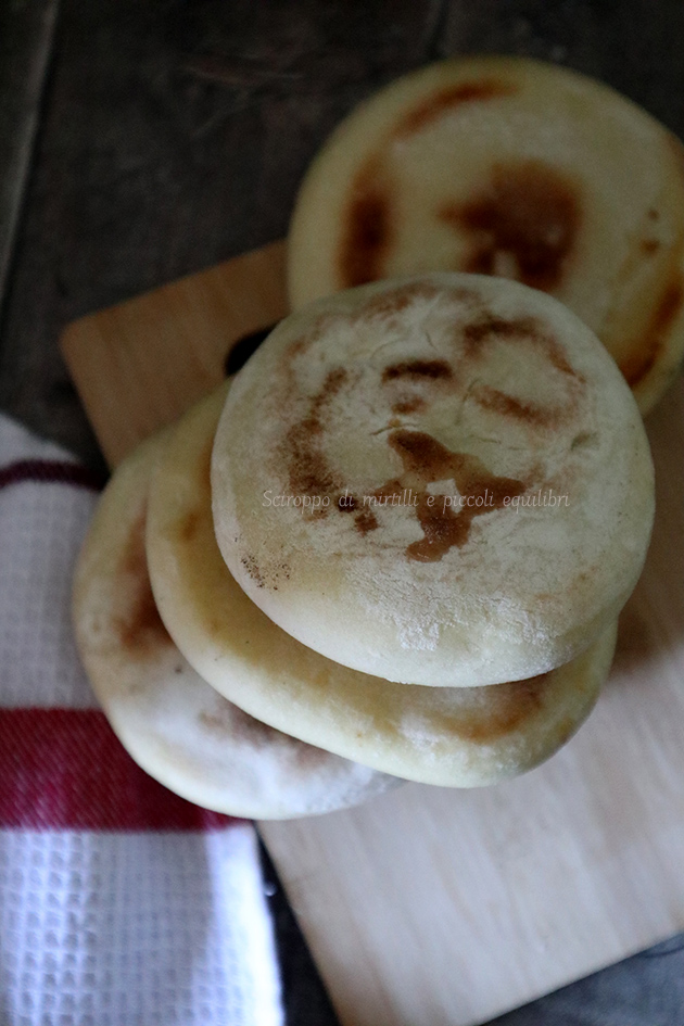 Panini cotti in padella Panini cotti in padella