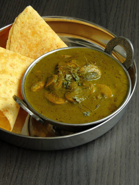 Kashmiri Saag Haddar Yakhni ,Kashmiri Mushroom in Spinach Sauce Kashmiri Saag Haddar Yakhni ,Kashmiri Mushroom in Spinach Sauce