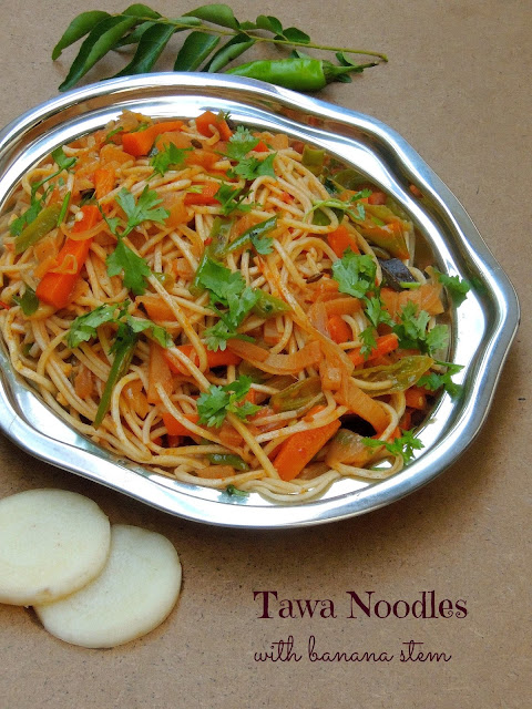Desi noodles, tawa noodles with banana stem.jpg Desi noodles, tawa noodles with banana stem.jpg