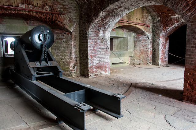 Cannon Fort Delaware