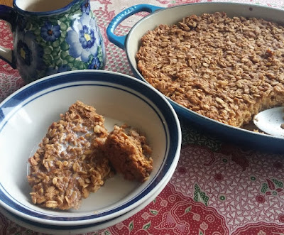 Spiced Apple Baked Oatmeal Pudding Spiced Apple Baked Oatmeal Pudding