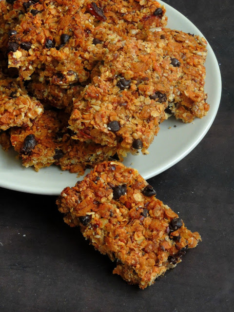 Nuts & Fruits Oats Bar, Baked Nuts & Dry Fruits Oats Bars Nuts & Fruits Oats Bar, Baked Nuts & Dry Fruits Oats Bars