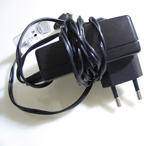 универсално зарядно