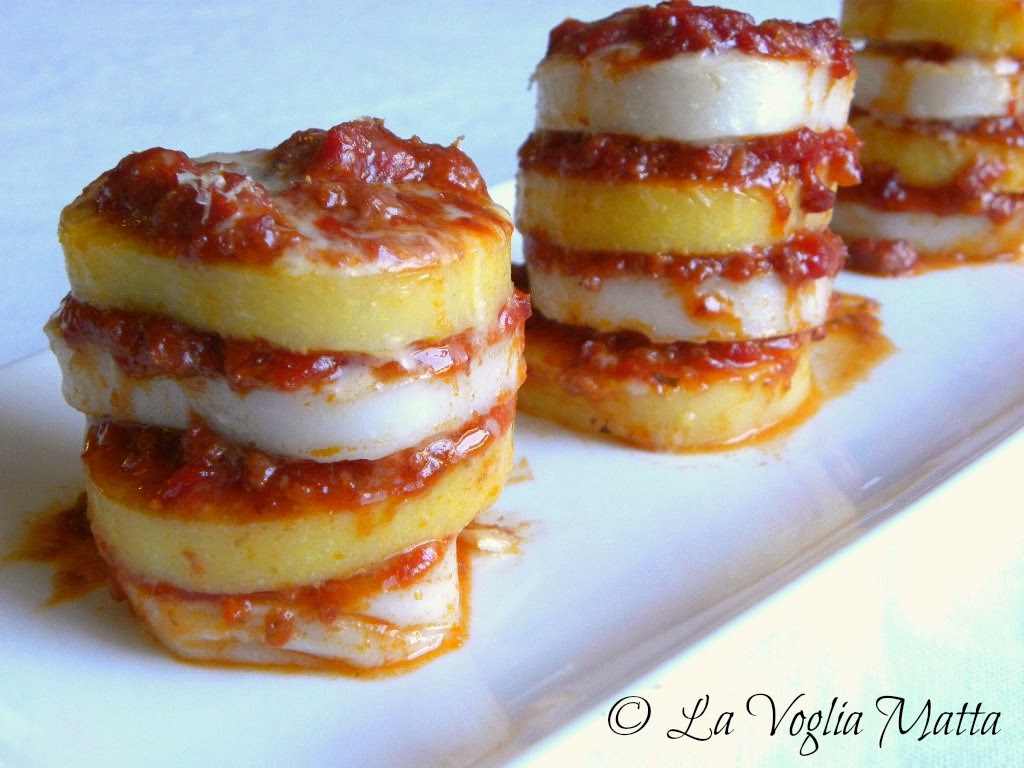 ricetta polenta con ragù di cotechino ricetta polenta con ragù di cotechino