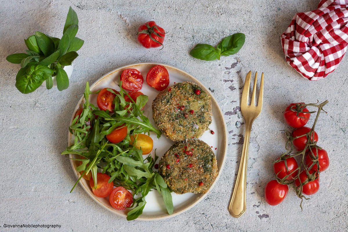 Polpette di patate, agretti e caciocavallo