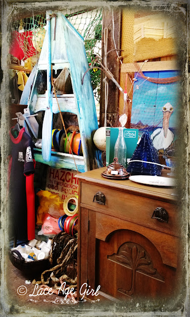 Dee's Funk'n' Junk Shop Tour by Jesse Rowan https://lace-age-girl.blogspot.com/2018/06/dees-funknjunk-shop.html