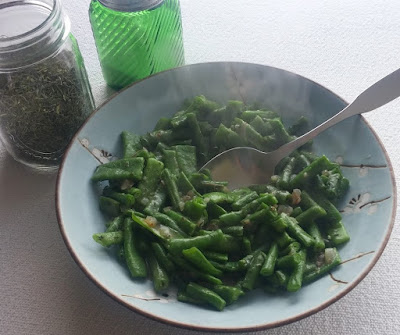 Green Beans in Savory Sauce Green Beans in Savory Sauce