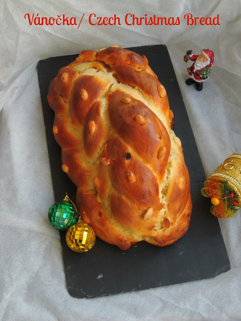 Vánočka, Czech Christmas Bread Vánočka, Czech Christmas Bread