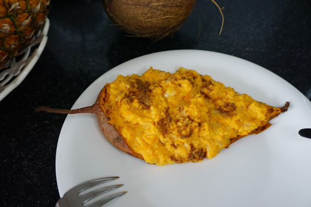 Kaukau - boniato asado de Papúa Nueva Guinea Kaukau - boniato asado de Papúa Nueva Guinea