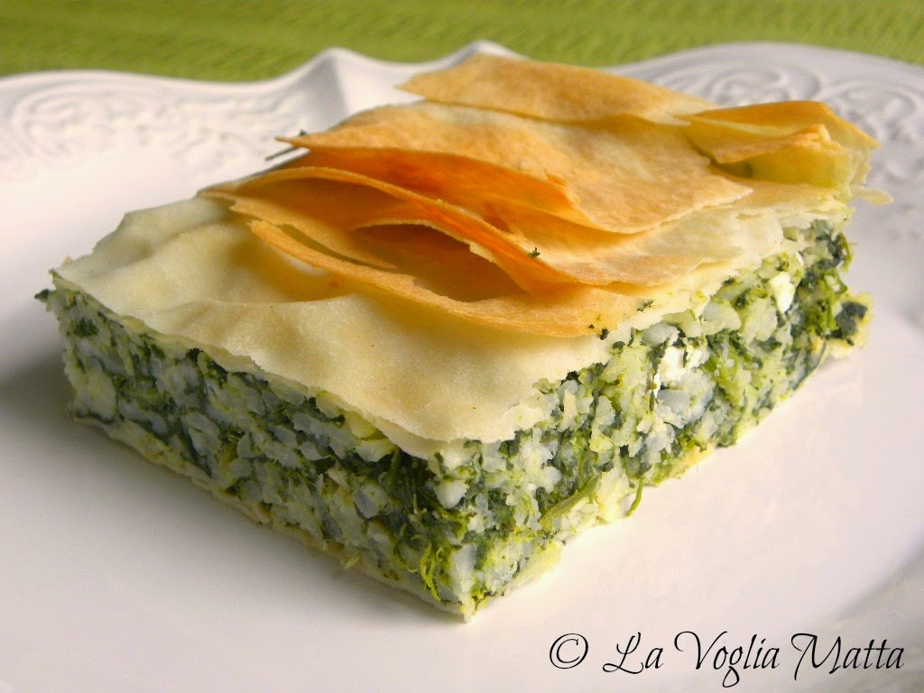 sfogliata con riso, spinaci e feta sfogliata con riso, spinaci e feta