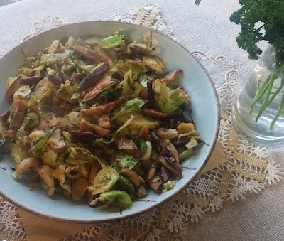 Brussels Sprouts with Buttered Mushrooms
