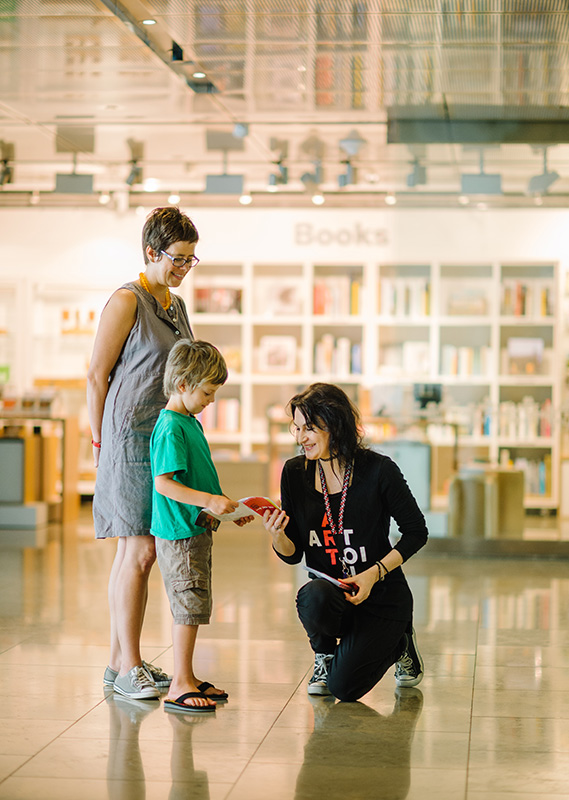 <p>A warm welcome</p>