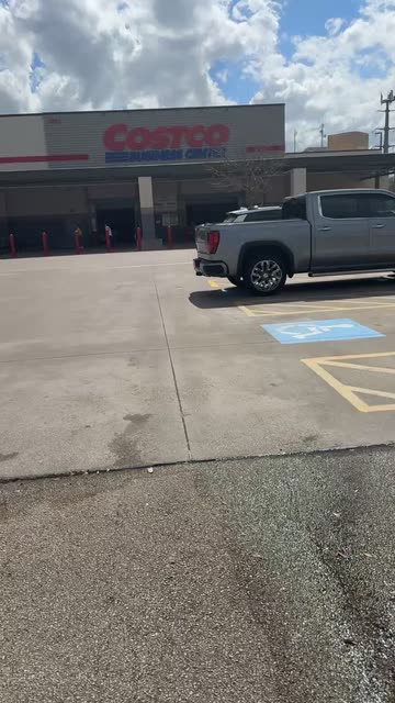 Only Leonka You Will Ever Meet