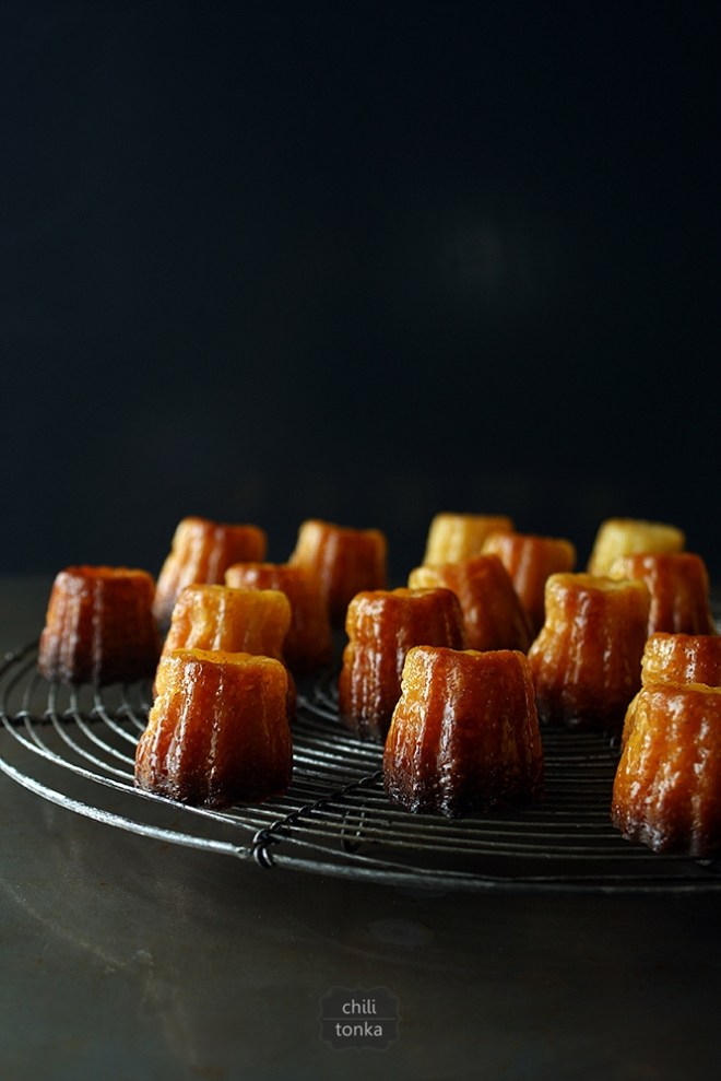 Cannelés de Bordeaux