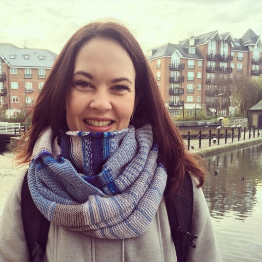 Knitted stripe snood