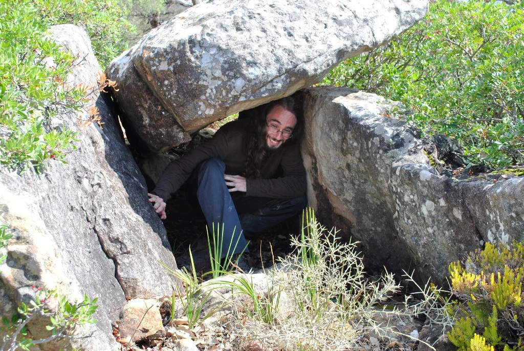 20. Dolmen 3 con David 2