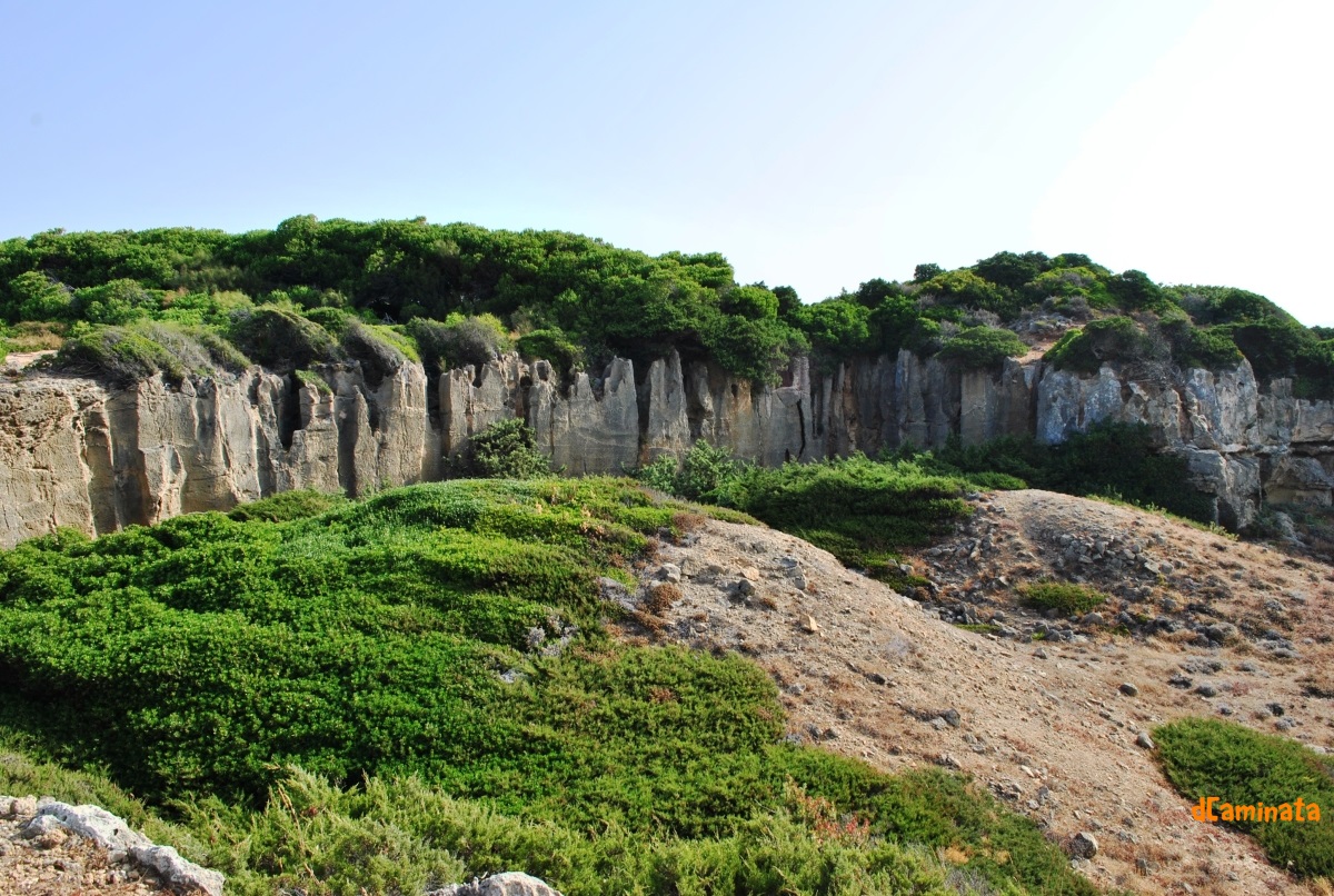 13. Cantera y escombros