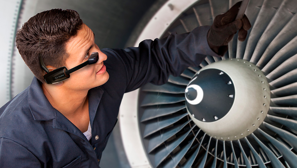 Vuzix_M100_mechanic_1021