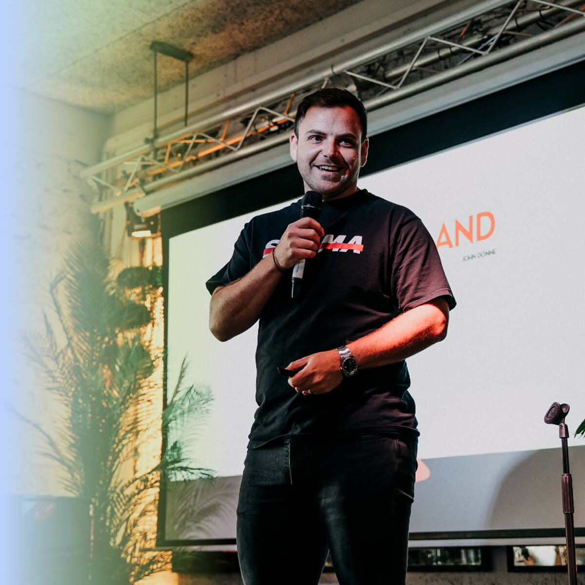 Discover all the tools you need to create, host and promote a successful conference with Eventbrite.