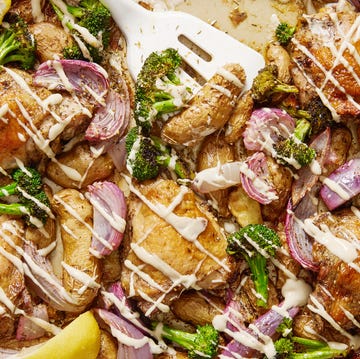 Za'atar Sheet Pan Chicken za'atar sheet pan chicken