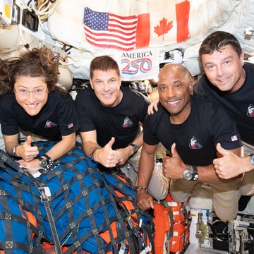 Artemis II Launches Manned Test Flight Around The Moon Artemis II Launches Manned Test Flight Around The Moon