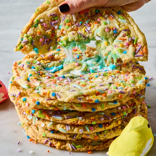 3-Ingredient Peeps Cookies sugar cookies covered in sprinkles with a peeps filling