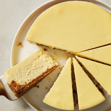 Classic Cheesecake classic cheesecake with graham cracker crust, cut into slices