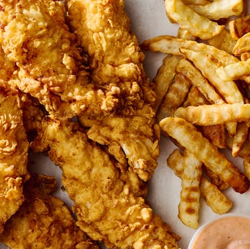 Raising Cane's Chicken and Sauce raising cane's chicken and sauce with crinkle fries