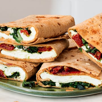 Copycat Starbucks Spinach, Feta & Egg White Wrap copycat starbucks spinach, feta egg white wrap
