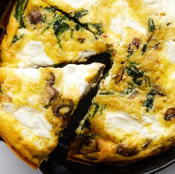 Frittata frittata with spinach mushrooms and ricotta