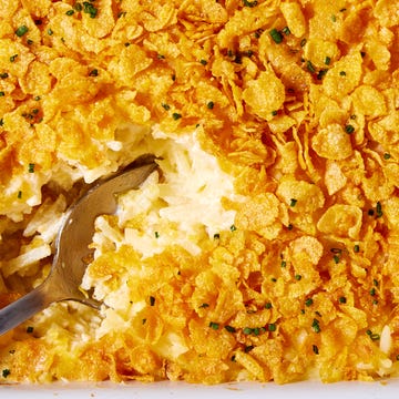 Funeral Potatoes creamy cheesy potatoes with a buttery cornflake topping