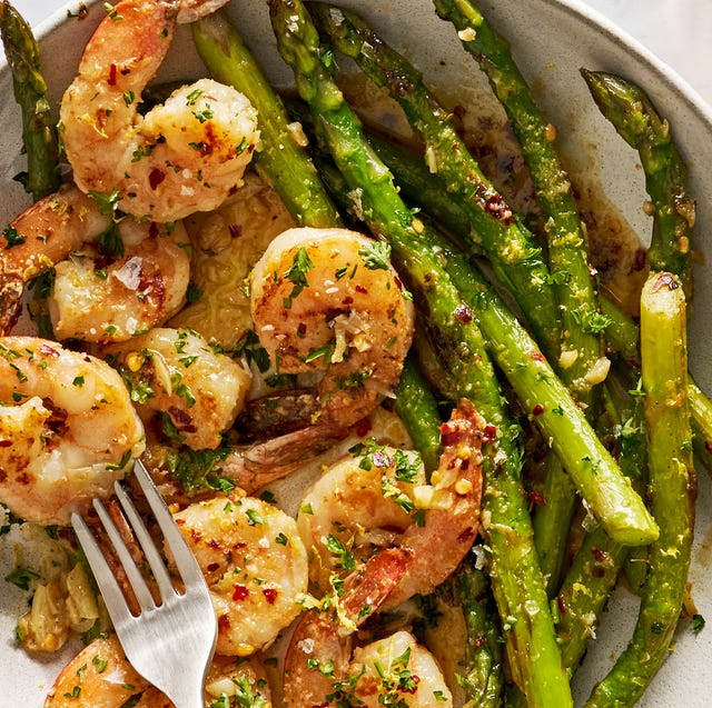Garlic Butter Shrimp Asparagus garlic butter shrimp asparagus with lemon