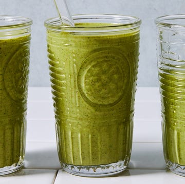 Green Smoothie green smoothie blended in a glass