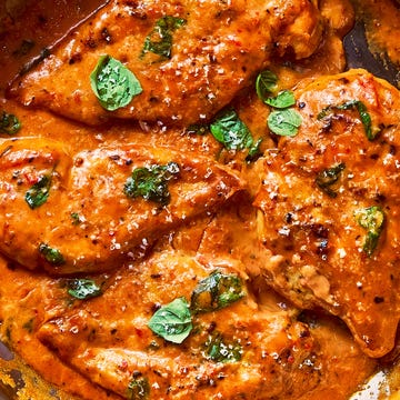 High Protein Marry Me Chicken chicken breasts in a creamy tuscan sauce