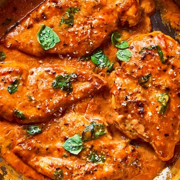 High Protein Marry Me Chicken chicken breasts in a creamy tuscan sauce