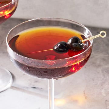 Manhattan manhattan cocktail with cherry garnish