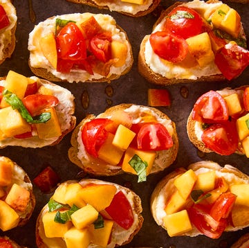Peach Bruschetta sliced toasts topped peach and tomato slices