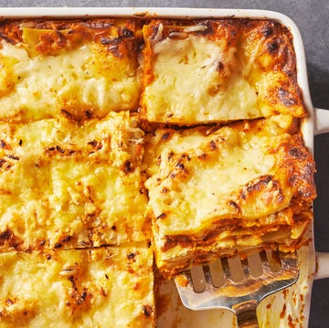 Pumpkin Lasagna pumpkin lasagna in a white casserole dish