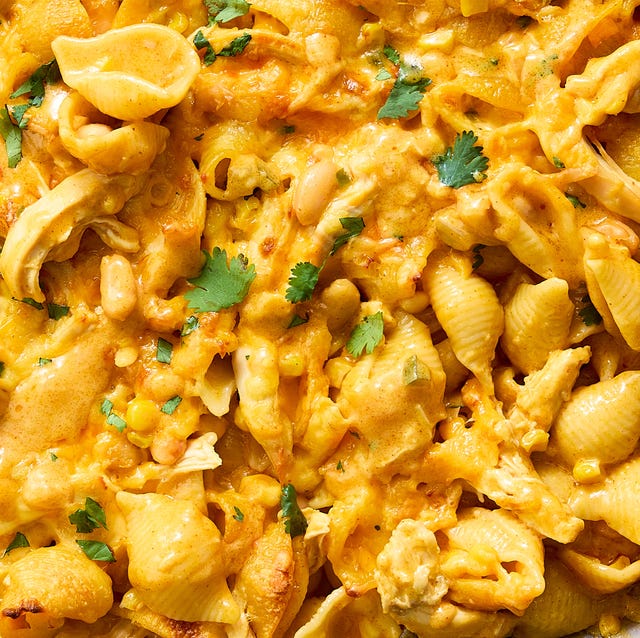 White Chicken Chili Mac Skillet white chicken chili mac skillet