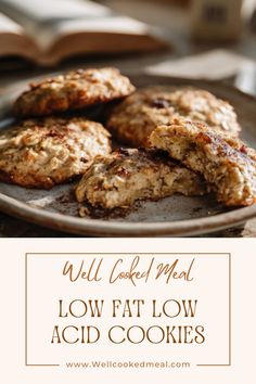 These low fat, low acid cookies are perfect for sensitive stomachs just 2g fat and packed with reflux-friendly ingredients like oats, banana, and almond milk. Soft, lightly sweet, and easy to digest. Low Acid Desserts, Low Acidic Snacks, Acid Reflux Friendly Desserts, Low Acidity Meals, Low Acidity Recipes, Low Acidic Recipes, Ulcer Friendly Desserts, Low Acid Diet Recipes, Acid Reflux Cookies