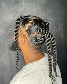 Jumbo Twist Hairstyles Men, Men Twist Designs, Jumbo Twist Braids Men, Twist Designs For Men, Jumbo Twist Boys, Jumbo Two Strand Twists Men, Jumbo Twists Men, Jumbo Plaits Men, Mens Jumbo Box Braids