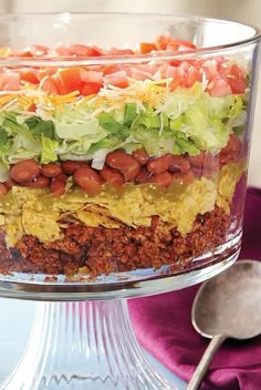 Easy Weeknight Dinner Ideas, Healthy Weeknight Mexican Recipes, Layered Mexican Taco Salad, Layered Taco Salad Ideas, Quick Mexican Meal Prep, 7 Layer Salad Mexican, How To Make Layered Mexican Salad, Mexican Layered Salad, Seven Layer Salad Mexican