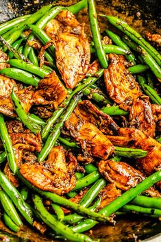 chicken and green beans in a skillet