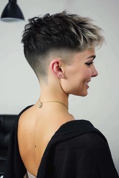 Pixie Fade Undercut, Super Short Hair For Women, Faded Pixie Haircut, Pixie Haircut Fade, Pixie Fade, Pixie Cut Fade Back, Queer Haircut Fine Hair, Queer Undercut Short Hair, Pixie Faux Hawk Feminine